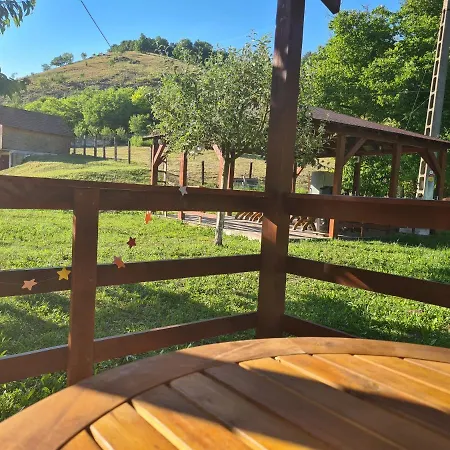 Campsite Casute La 